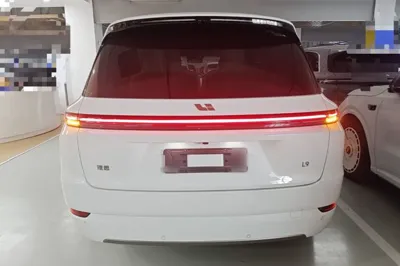 Li Auto L9