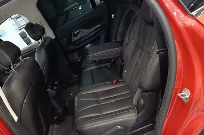 Nio ES8