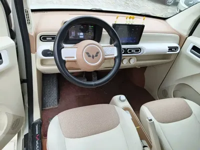 Wuling MINIEV