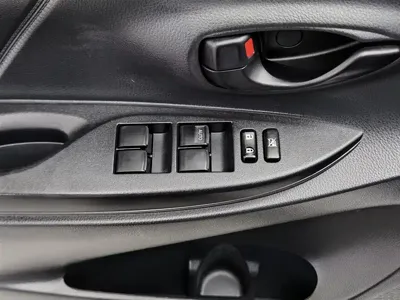 Toyota Yaris L