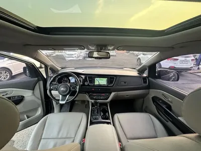 Kia Canival