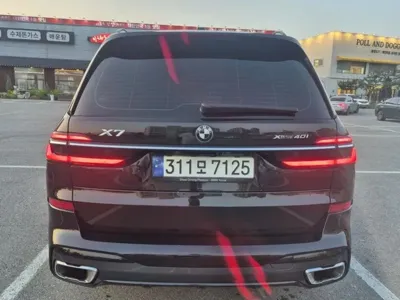 BMW X7