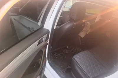 Volkswagen Sagitar