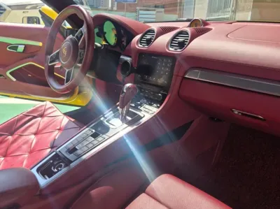 Porsche 718