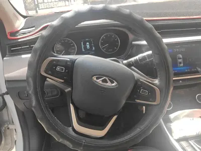 Chery Arrizo 5