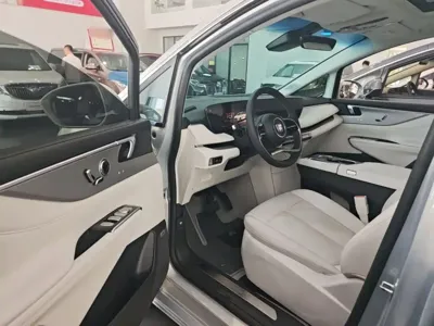 Buick GL8 Hybrid
