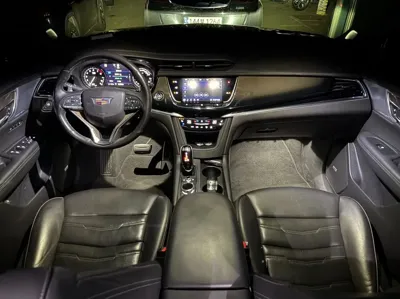 Cadillac XT6