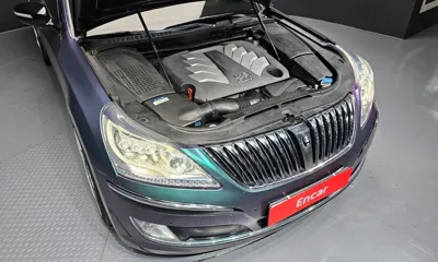 Hyundai Equus