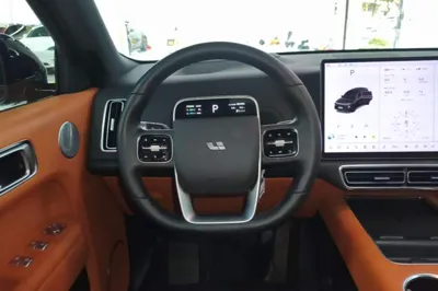 Li Auto L8