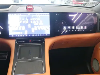 AITO 问界 AITO M8