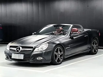 Mercedes-Benz SL-Class