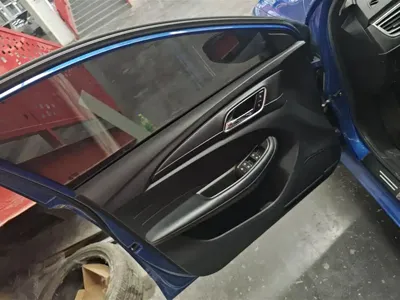 Roewe i5