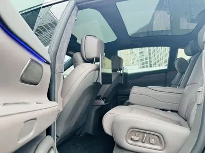 Nio ET7