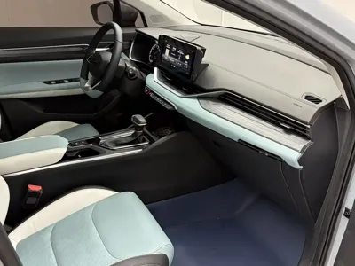 Geely Emgrand S