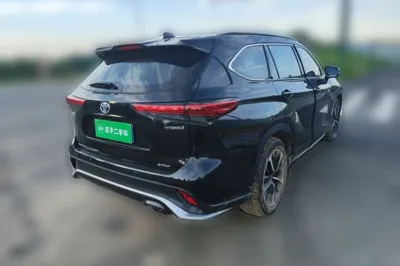Toyota Crown Kluger