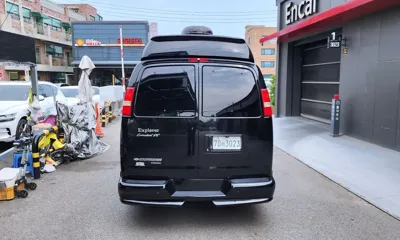 Chevrolet Express Van