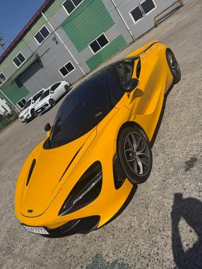McLaren 720S