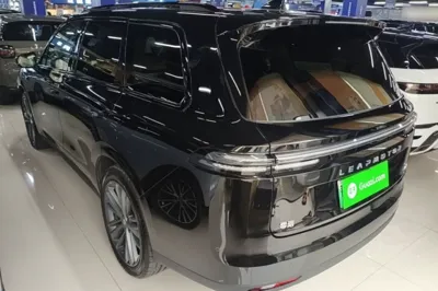 Leapmotor C16