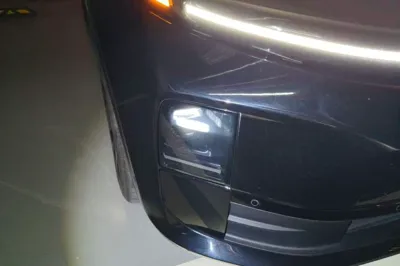 Li Auto L6