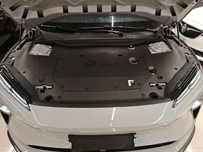 Nio ET5