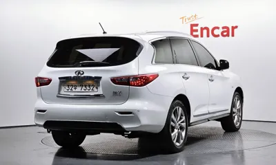 Infiniti JX