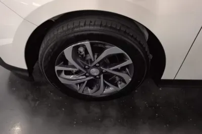 Buick Velite 6