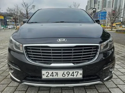 Kia Canival