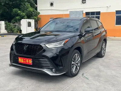 Toyota Crown Kluger
