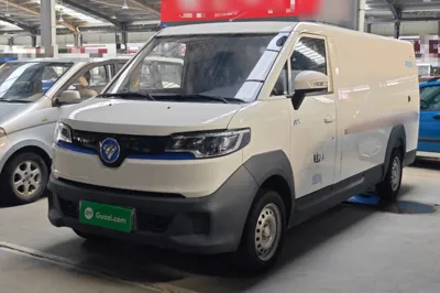Foton Intelligent Blue Elf E7