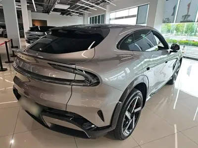 Xiaomi 小米YU7