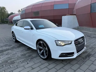 Audi S5