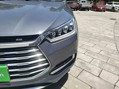 BYD Song