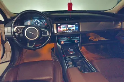 Jaguar XFL