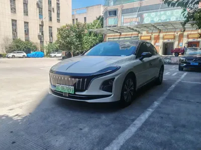 Hongqi Hongqi E-QM5