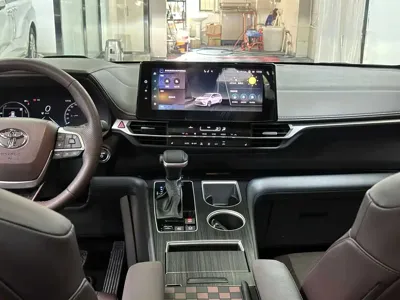 Toyota Granvia