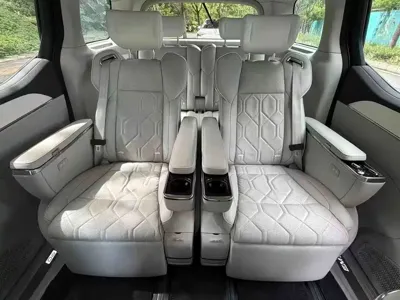Volvo EM90