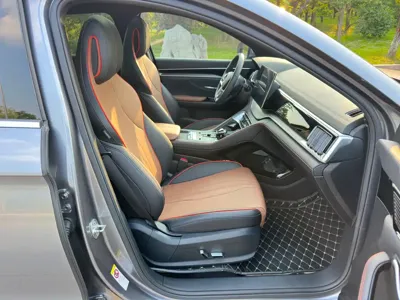 BYD PLUS