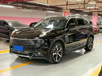 Lynk & Co 01