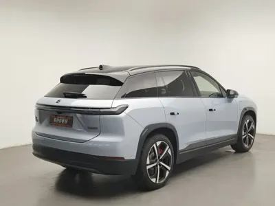 Nio ES7