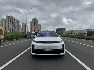 Li Auto Li L7