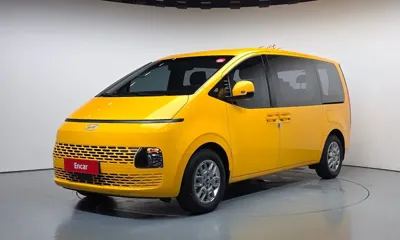 Hyundai Staria