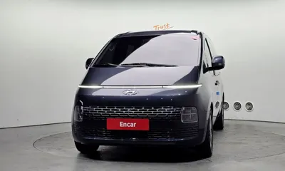 Hyundai Staria