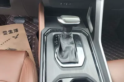 Geely Auto Vision X6