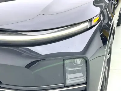 Li Auto Li L7