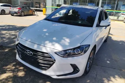 Hyundai Elantra (6th Generation
