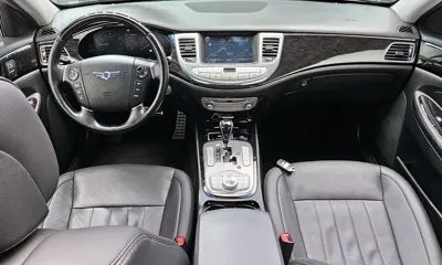 Hyundai Genesis