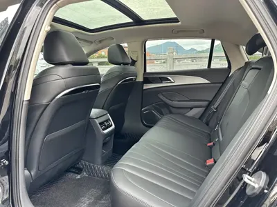 Hongqi Hongqi H5