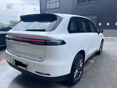 Leapmotor C10