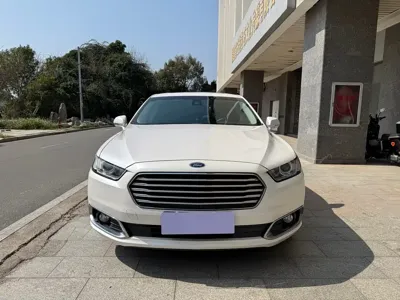Ford Taurus