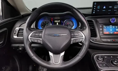 Chrysler 200